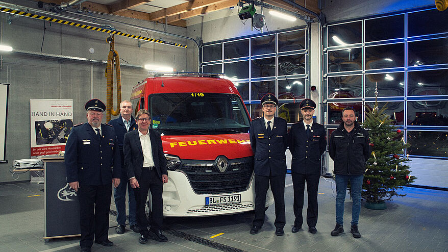 v.l.n.r. Kdt. Bruno Weckenmann, Diakon Oliver Pfaff, Bürgermeister Sprenger, Abt. Kdt. Lucas Mager, Stellv. Abt. Kdt. Sebastian Schneider, Harald Weinmann