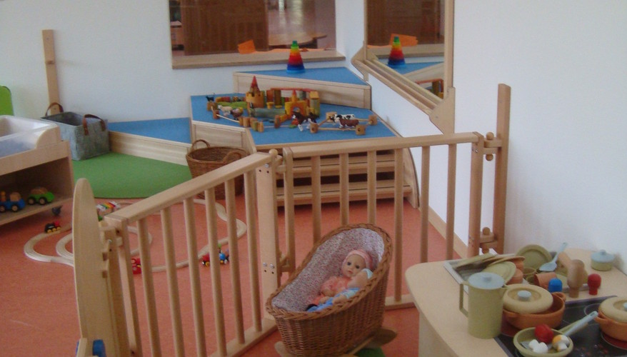 Ein kleiner Einlick in die Kinderkrippe in Schörzingen Ein kleiner Einlick in die Kinderkrippe in Schörzingen